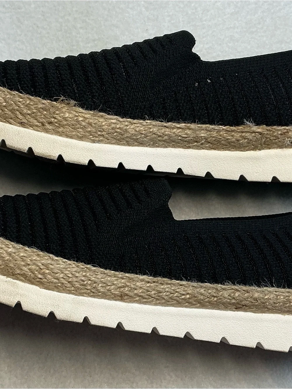 Skechers BOBS Black Slip-On Memory Foam Flats - Picture 4 of 8